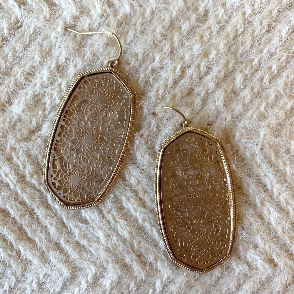 NWOT Gold Earrings